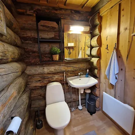 Tokkapirtti B2 Log Near Center In A Peaceful Neighbourhood *