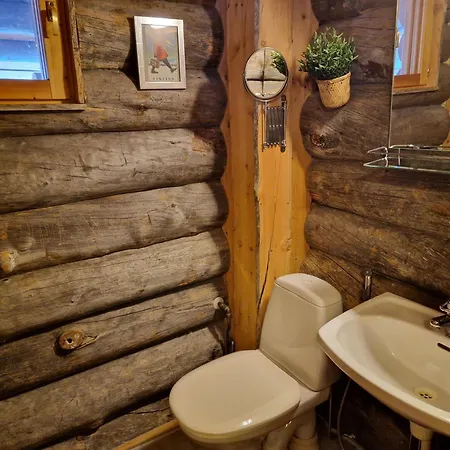 Tokkapirtti B2 Log Near Center In A Peaceful Neighbourhood Διαμέρισμα Levi