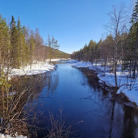Tokkapirtti B2 Log Near Center In A Peaceful Neighbourhood * Levi