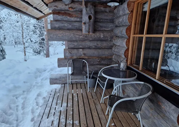 Tokkapirtti B2 Log Near Center In A Peaceful Neighbourhood * 列维